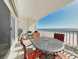 Royal Palms 506