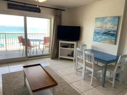 Royal Palms 506