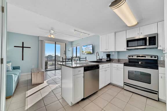 Gulf Shores Surf and Racquet 401A