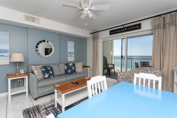 Royal Palms 506