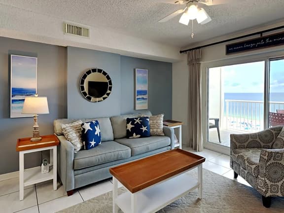 Royal Palms 506